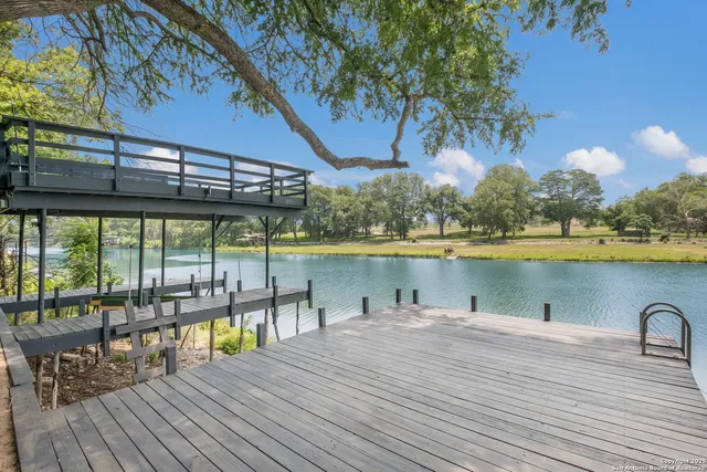 $1,475,000 | 123 Serene Creek Lane, McQueeney, TX 78123