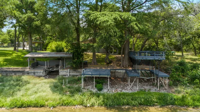 $1,475,000 | 123 Serene Creek Lane, McQueeney, TX 78123