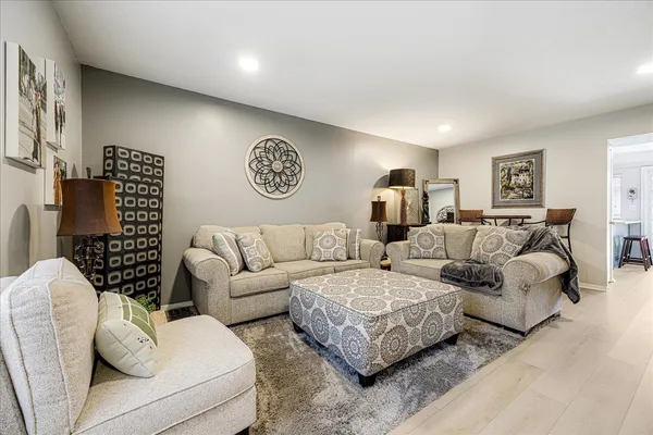 $169,000 | 6621 Poplar Woods Circle South, Unit 5, Germantown, TN 38138