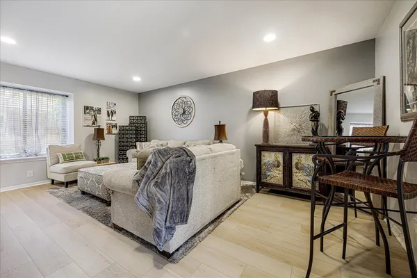 $169,000 | 6621 Poplar Woods Circle South, Unit 5, Germantown, TN 38138