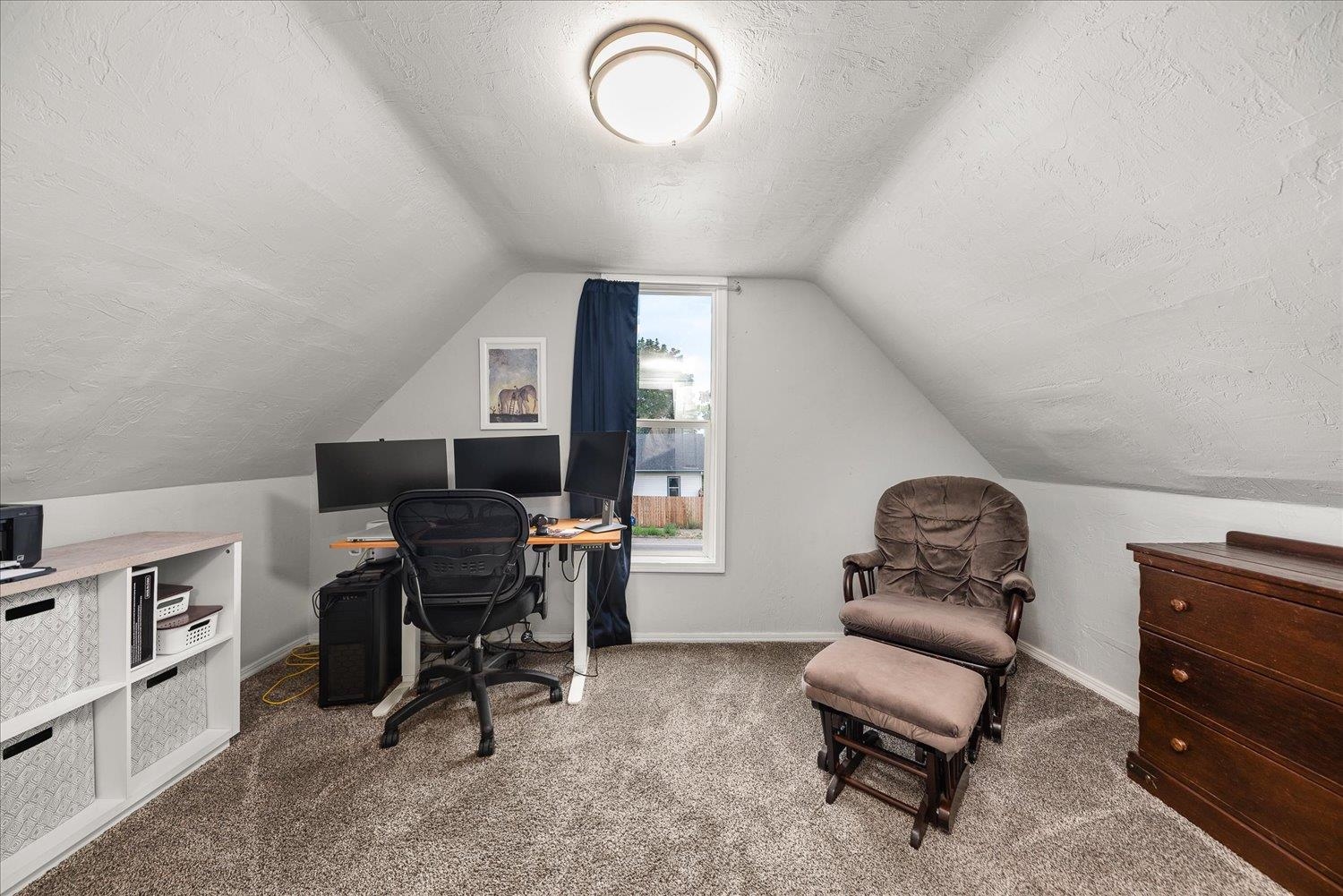 427 East Glass Avenue Spokane, WA 99207 - Photo 23 of 29