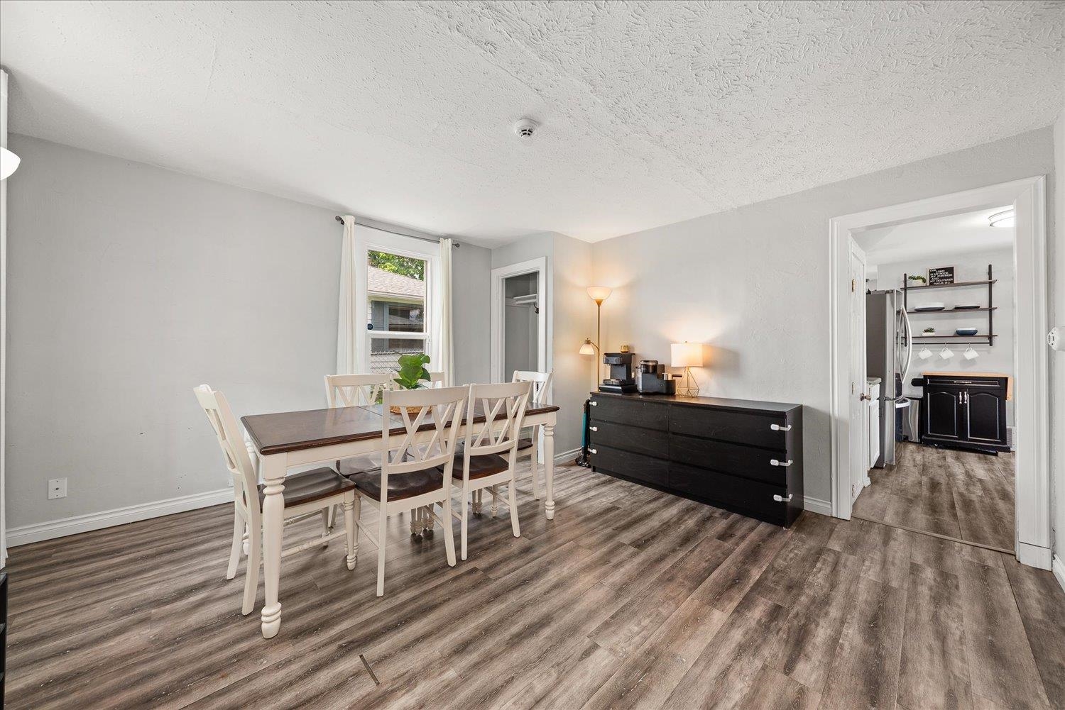 427 East Glass Avenue Spokane, WA 99207 - Photo 10 of 29