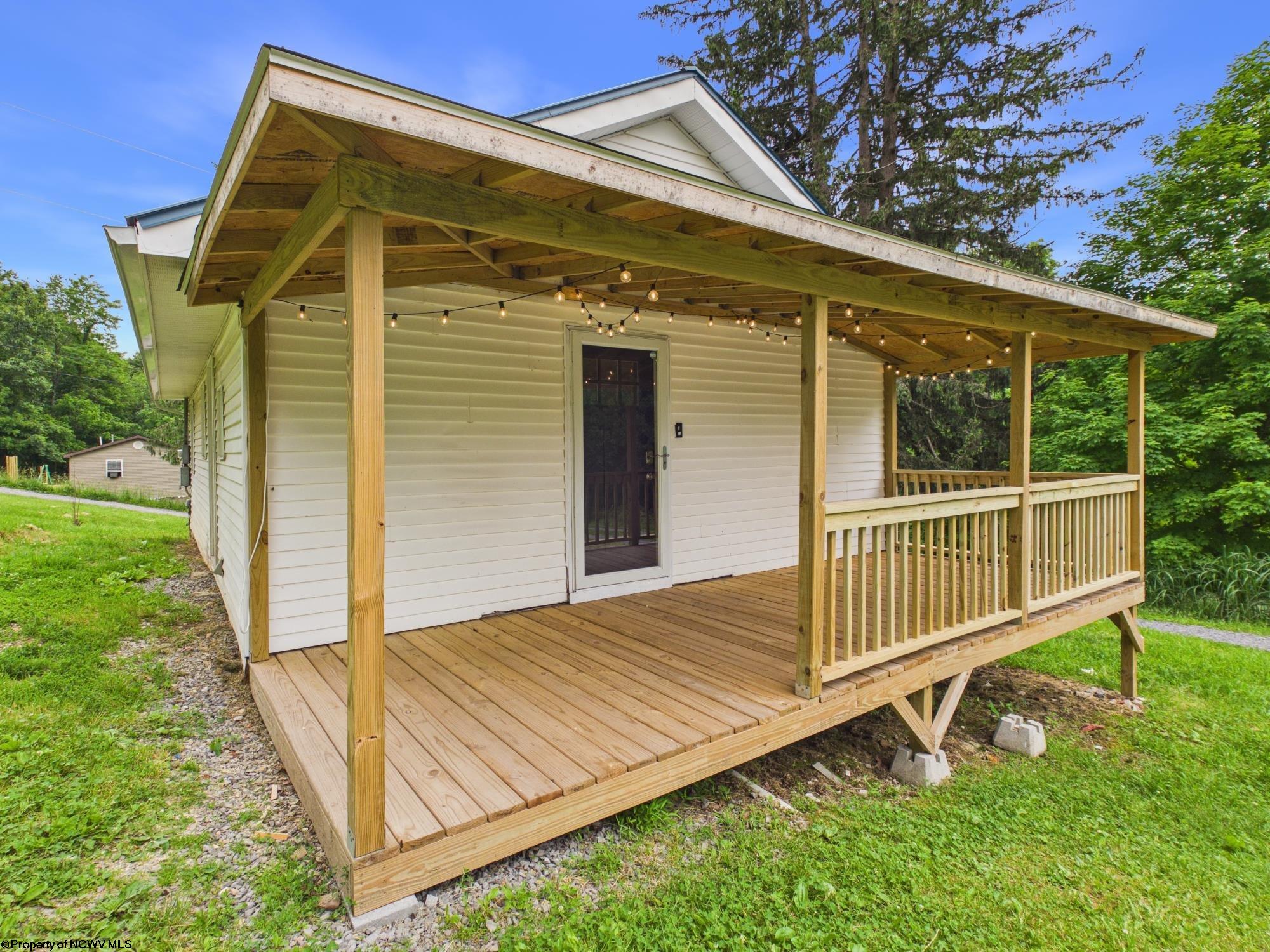 38 Rabish Lane Fairmont, WV 26554 - Photo 2 of 22 Gallery Image 2