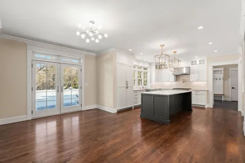 $3,395,000 | 4 Peartree Lane, Wayland, MA 01778