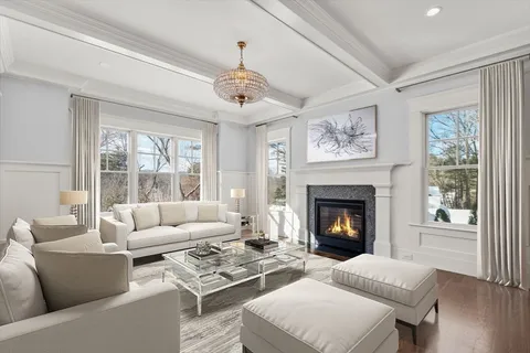 $3,395,000 | 4 Peartree Lane, Wayland, MA 01778