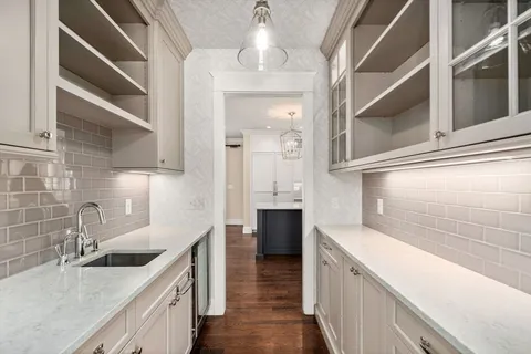 $3,395,000 | 4 Peartree Lane, Wayland, MA 01778