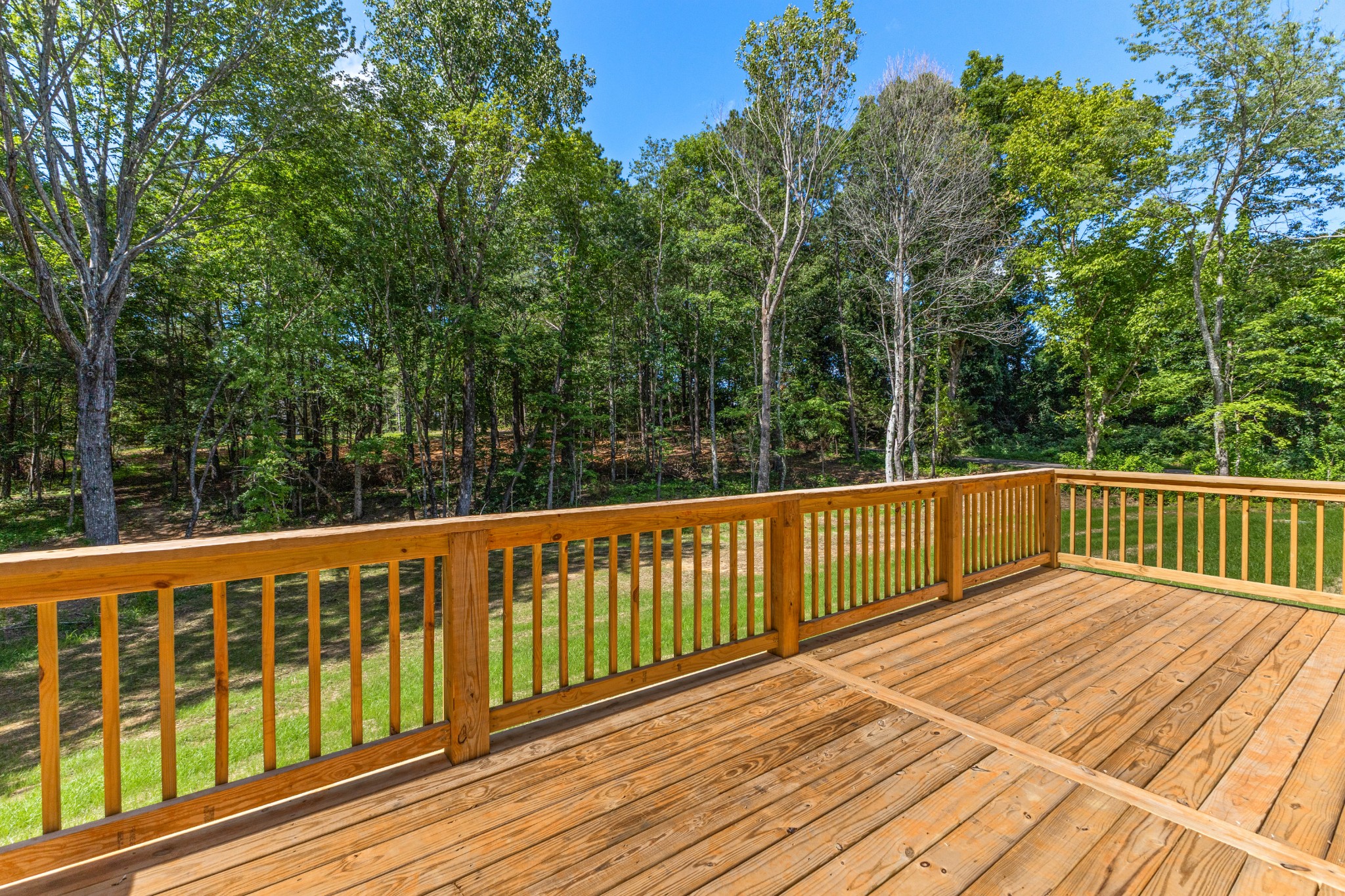 1001 Walnut Grove Road Dickson, TN 37055 - Photo 32 of 36