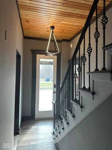 $349,900 | 484 East Jefferson Street, Franklin, IN 46131