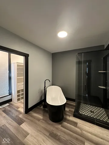 $349,900 | 484 East Jefferson Street, Franklin, IN 46131