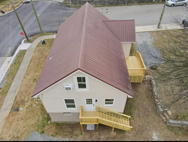 a view of outdoor space with front door