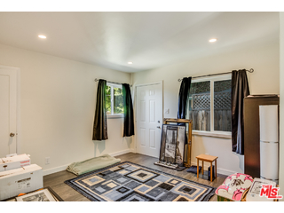838 North Ridgewood Place Los Angeles, CA 90038 - Photo 16 of 31