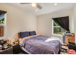 838 North Ridgewood Place Los Angeles, CA 90038 - Photo 18 of 31