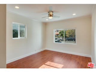 838 North Ridgewood Place Los Angeles, CA 90038 - Photo 9 of 31