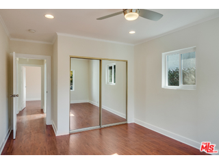 838 North Ridgewood Place Los Angeles, CA 90038 - Photo 10 of 31