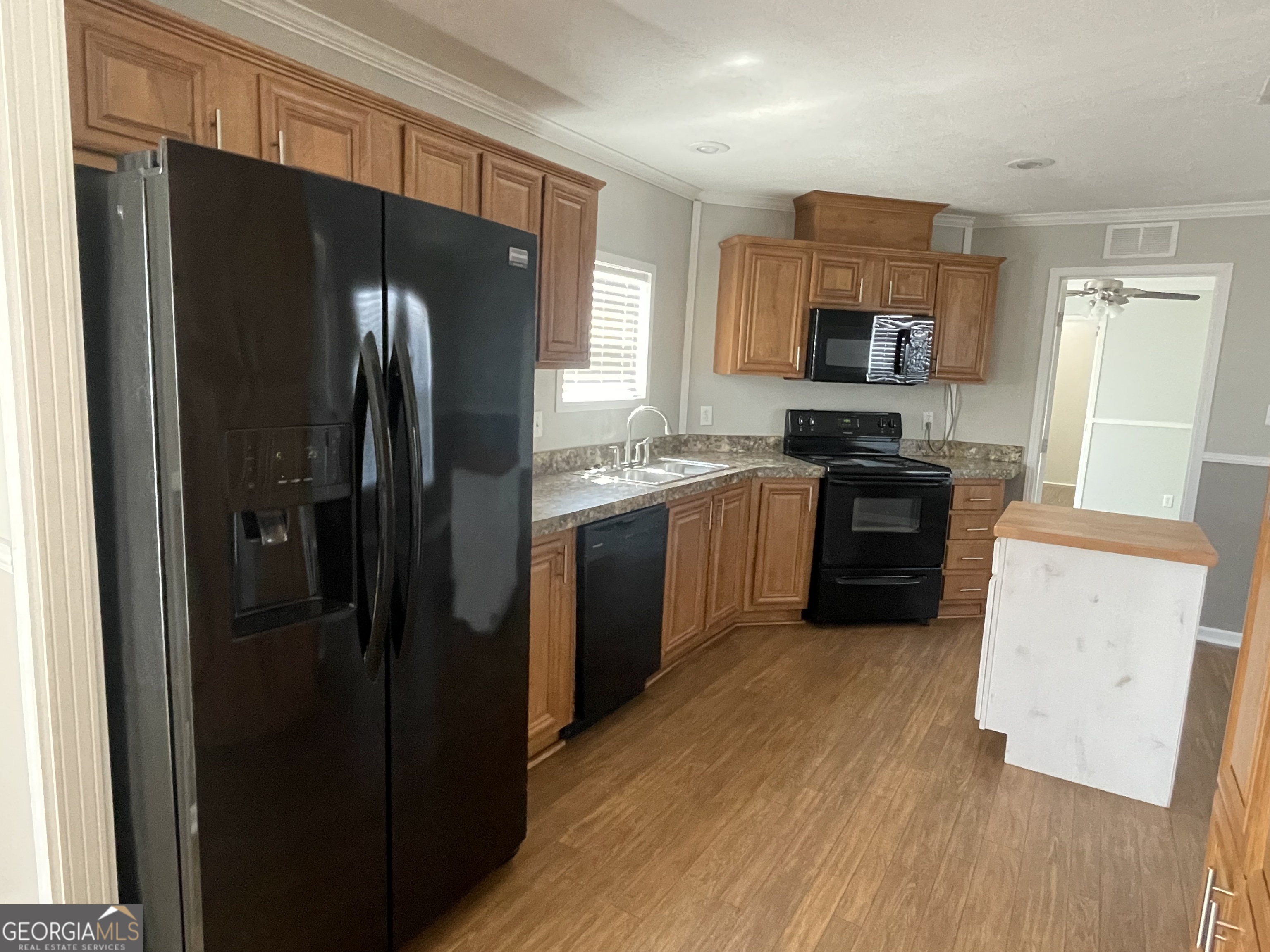 1153 Midway Church Road Baxley, GA 31513 - Photo 4 of 13