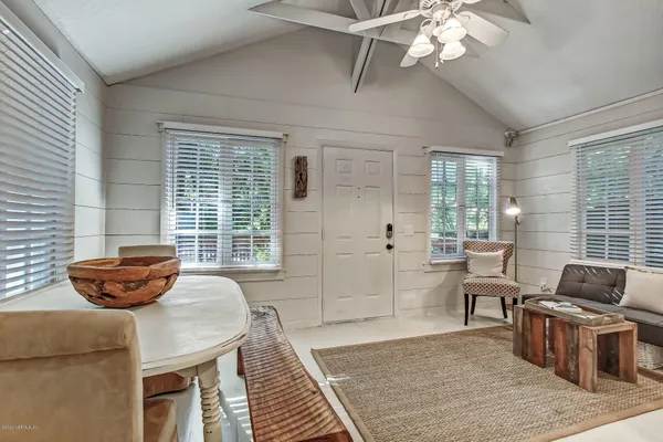 $1,800 | 4050 McGirts Boulevard, Jacksonville, FL 32210