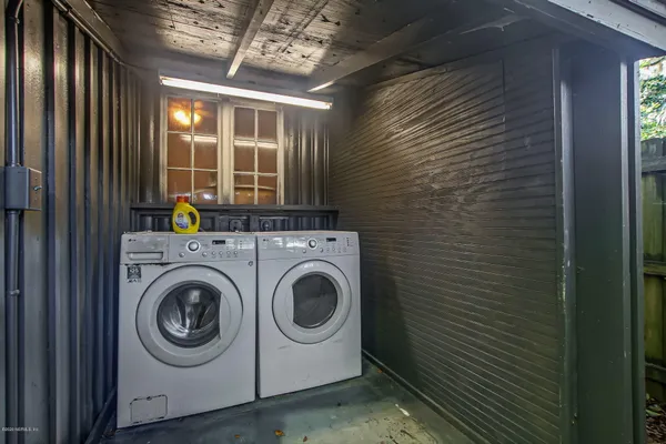 $1,800 | 4050 McGirts Boulevard, Jacksonville, FL 32210