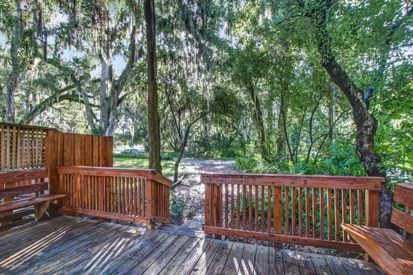 $1,800 | 4050 McGirts Boulevard, Jacksonville, FL 32210