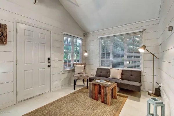 $1,800 | 4050 McGirts Boulevard, Jacksonville, FL 32210