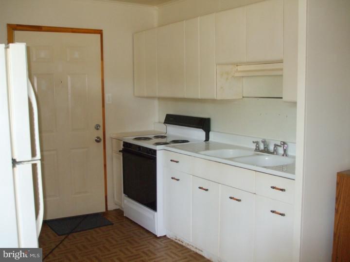 606 Auburn Road Fairless Hills, PA 19030 - Photo 16 of 17 Gallery Image 16