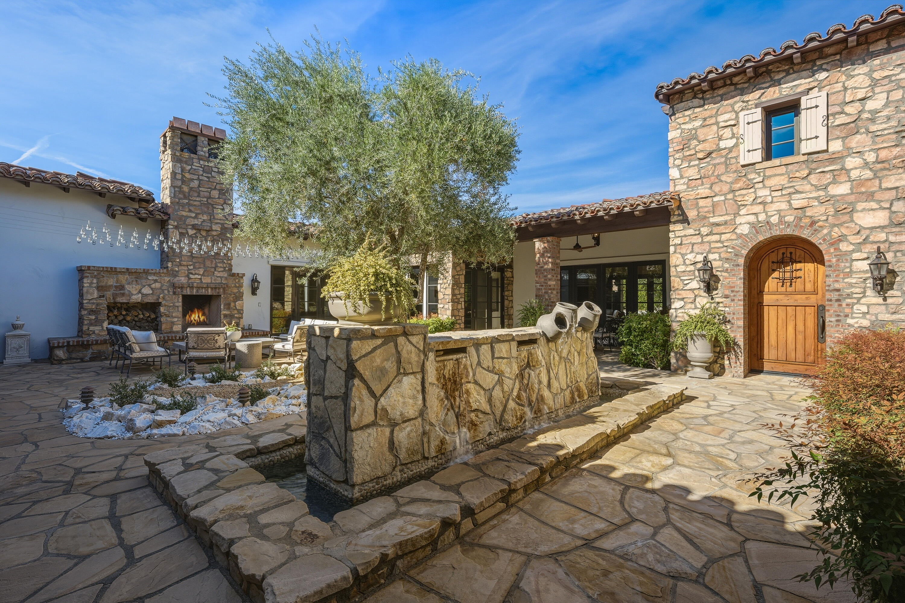 4 Via L' Antico Rancho Mirage, CA 92270 - Photo 14 of 75 14