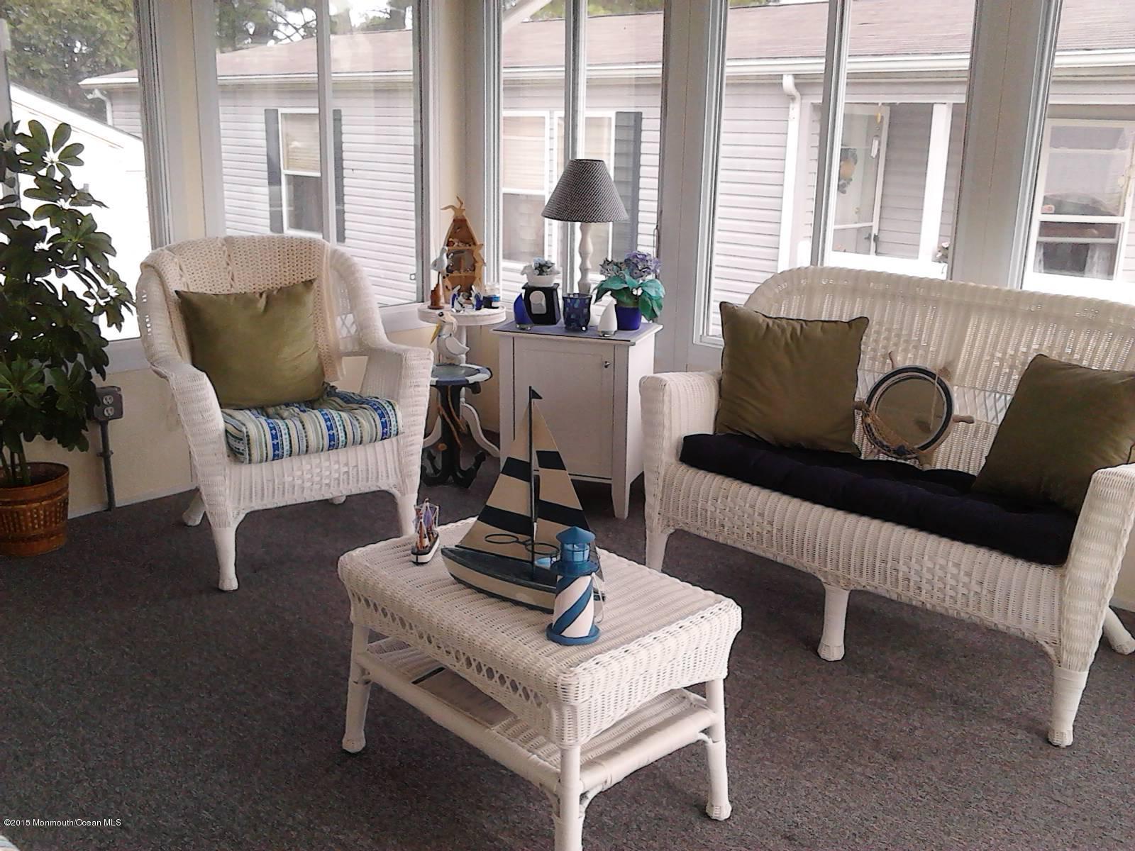 919 Oak Ridge Terrace Whiting, NJ 08759 - Photo 15 of 20 IMG_20150807_101510