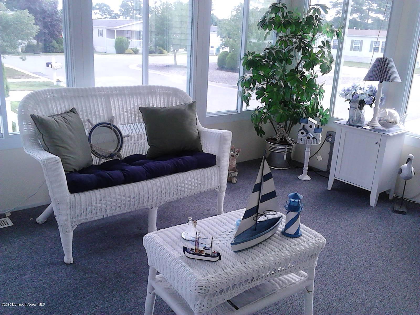 919 Oak Ridge Terrace Whiting, NJ 08759 - Photo 16 of 20 IMG_20150807_101557