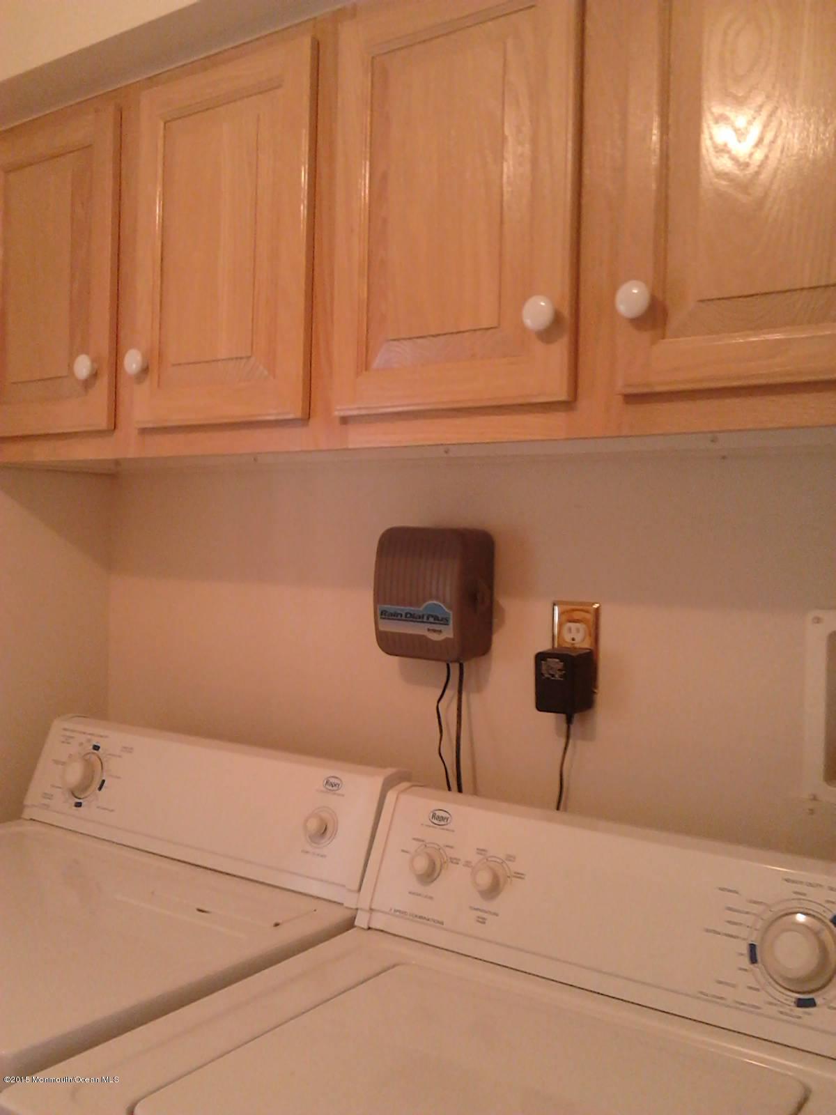 919 Oak Ridge Terrace Whiting, NJ 08759 - Photo 19 of 20 IMG_20150807_101403