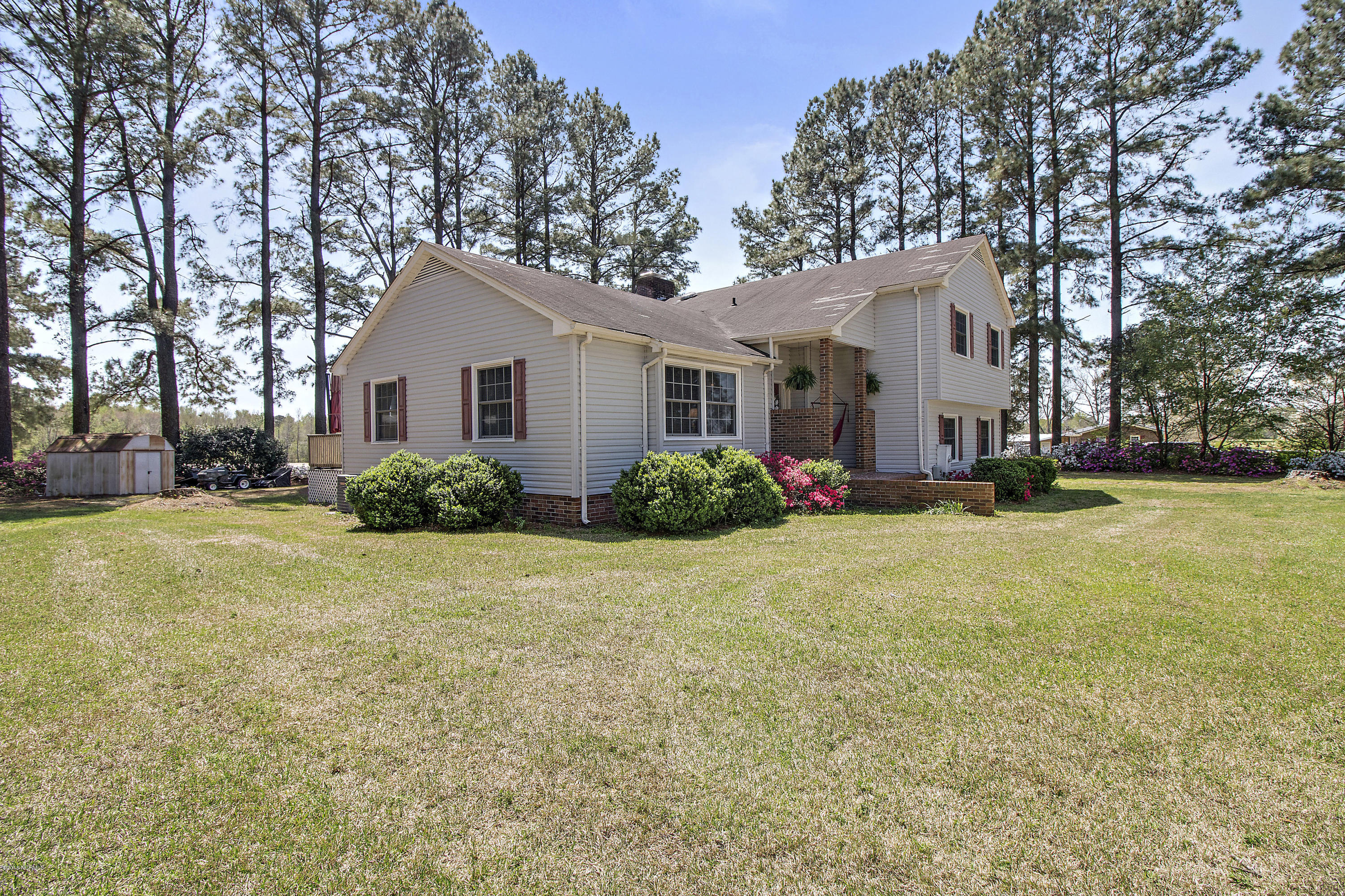 3573 Fountaintown Road Chinquapin, NC 28521 - Photo 3 of 32 IMG_0899