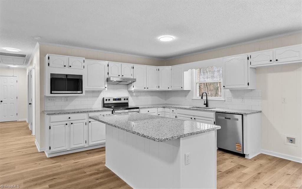 6551 Monnett Road Climax, NC 27233 - Photo 11 of 36