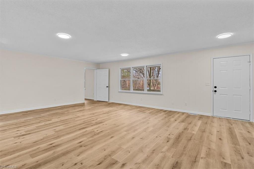 6551 Monnett Road Climax, NC 27233 - Photo 6 of 36