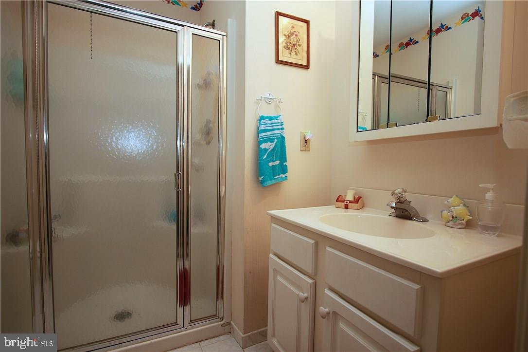 204 Wave Road Manahawkin, NJ 08050 - Photo 14 of 29
