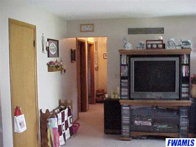 208 Elm Street Butler, IN 46721 - Photo 3 of 12