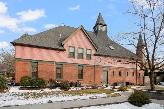 $289,000 | 10 Slocum Street, Unit 5, Providence, RI 02909