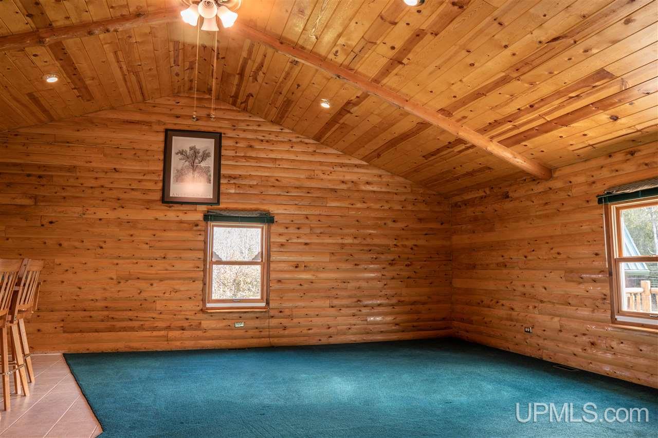 1378 Co Road Cornell, MI 49818 - Photo 10 of 22