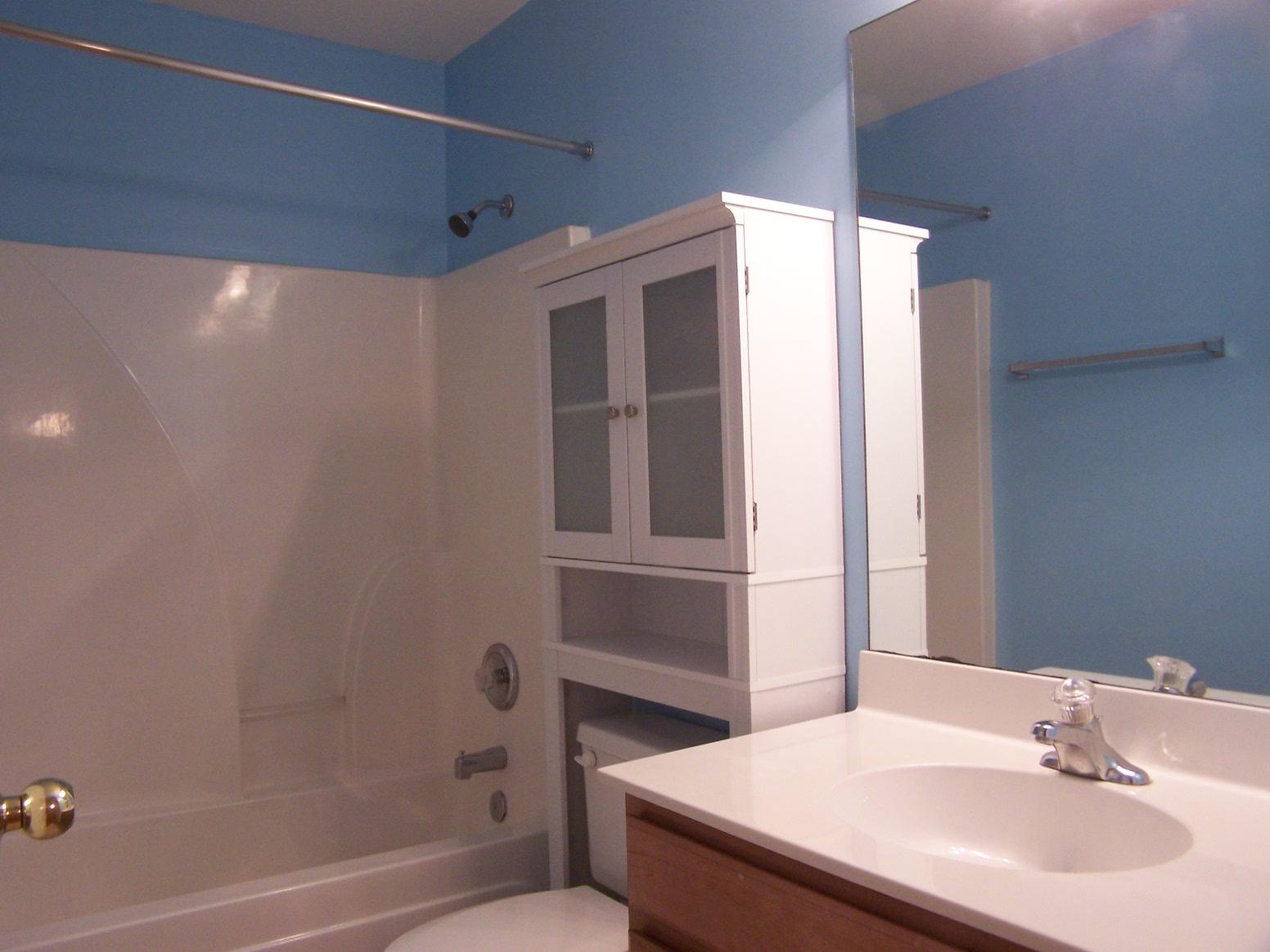 9426 Ayscough Road Summerville, SC 29485 - Photo 22 of 32 The shared bath upstairs