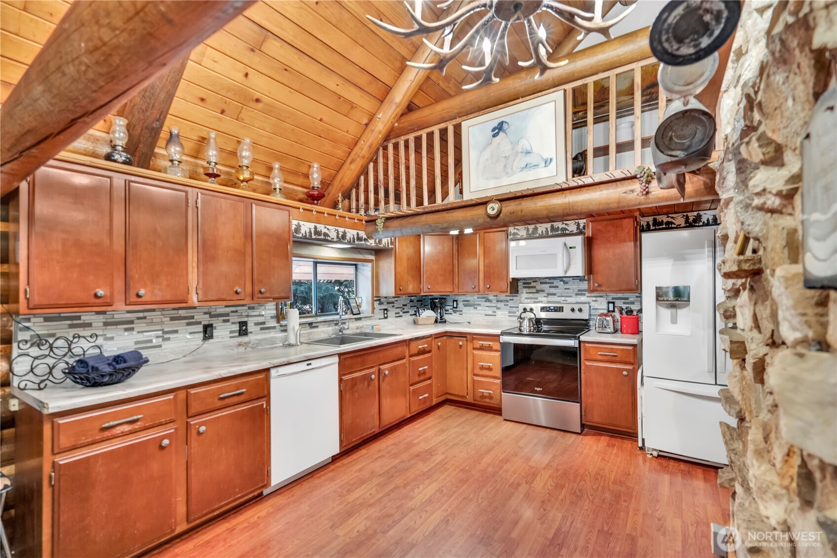 2263 Pine Tree Road Leavenworth, WA 98826 - Photo 7 of 36 Gallery Image 7