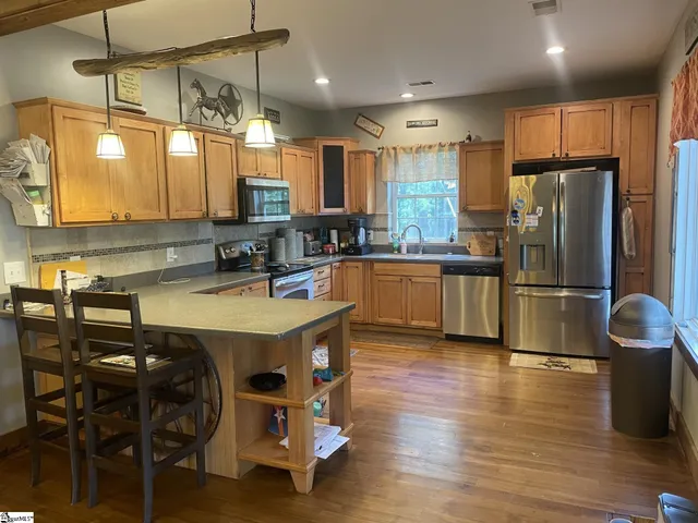 $1,575,000 | 31 Dougherty Drive, Cross Hill, SC 29332