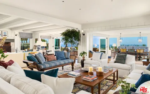 $38,500,000 | 31134 Broad Beach Road, Malibu, CA 90265