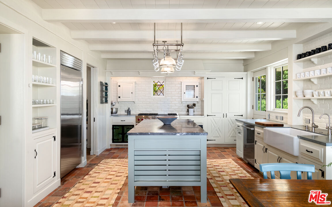 31134 Broad Beach Road Malibu, CA 90265 - Photo 17 of 59