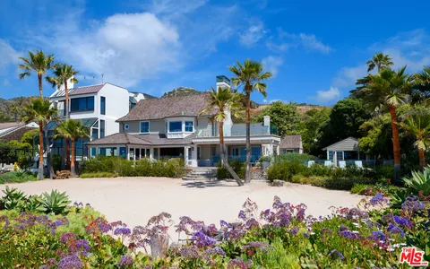 $38,500,000 | 31134 Broad Beach Road, Malibu, CA 90265