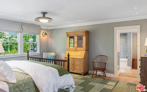 $38,500,000 | 31134 Broad Beach Road, Malibu, CA 90265