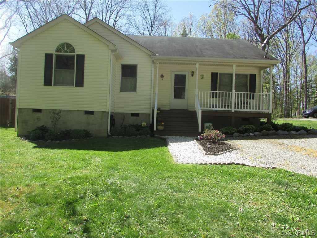 3905 Howell Road Powhatan, VA 23139 - Photo 1 of 13 Gallery Image 1