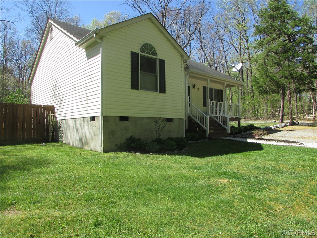 3905 Howell Road Powhatan, VA 23139 - Photo 10 of 13 Gallery Image 10