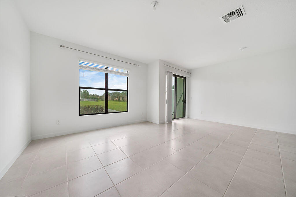 2004 Sugar Maple Drive Riviera Beach, FL 33410 - Photo 31 of 37 Great Room