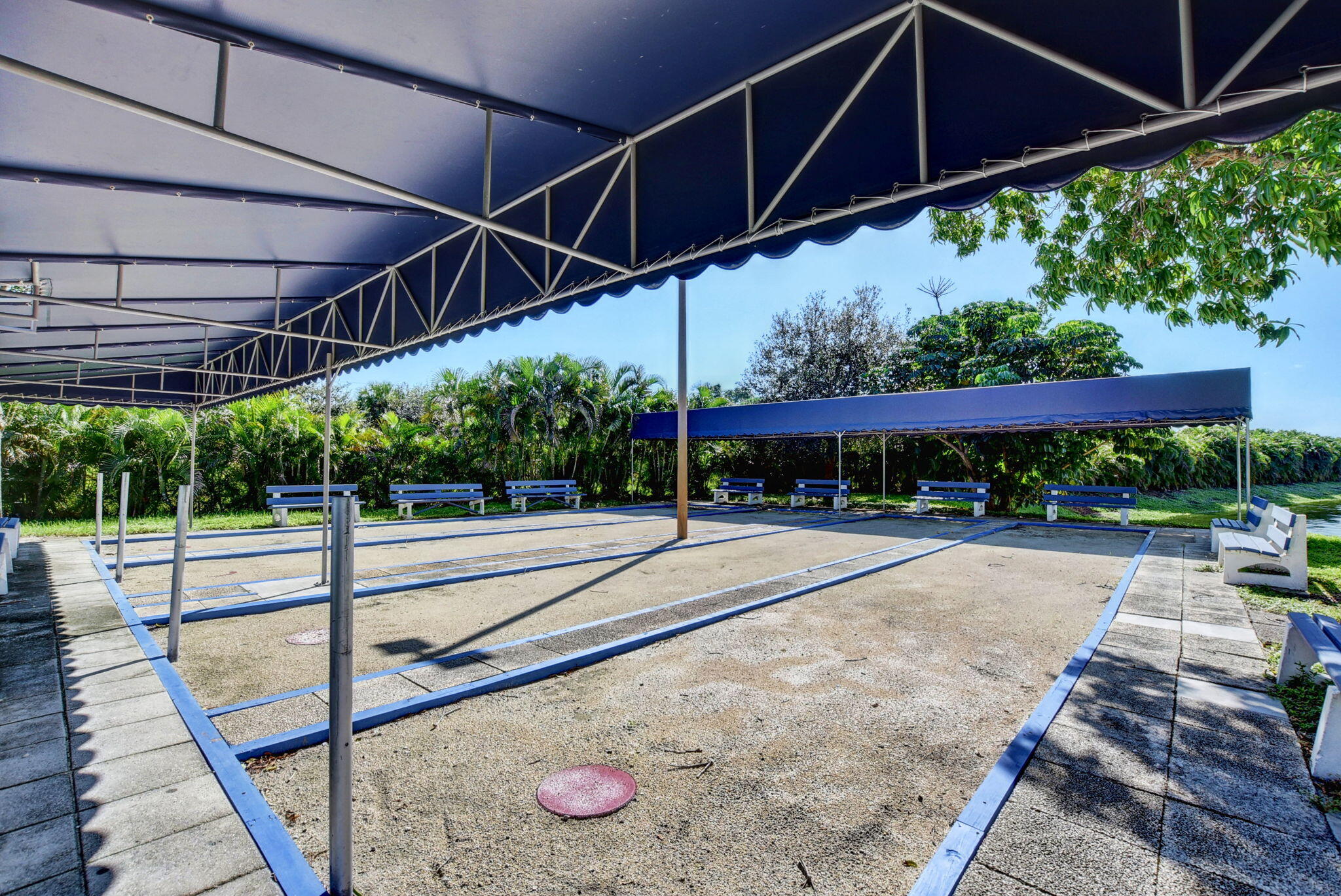 621 Waterside Drive Hypoluxo, FL 33462 - Photo 25 of 27 a view of a backyard