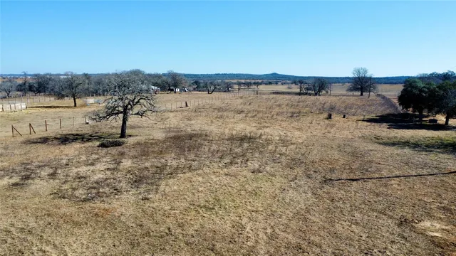 $159,900 | 5633 Tenney Creek Road, Luling, TX 78648