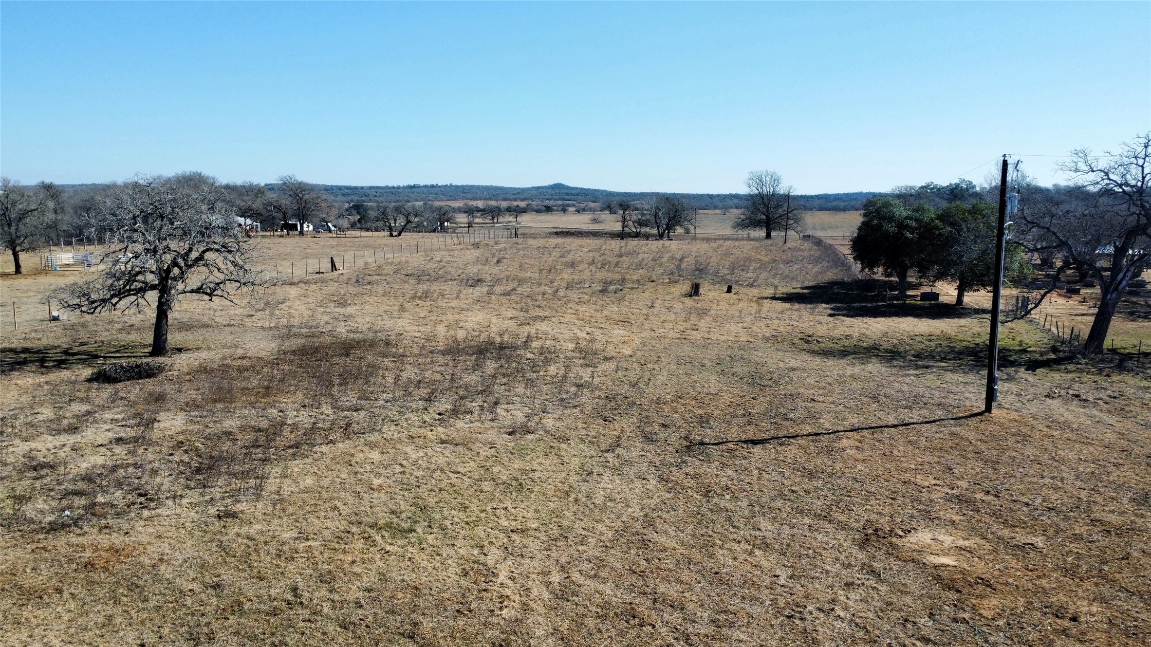 5633 Tenney Creek Road Luling, TX 78648 - Photo 10 of 14