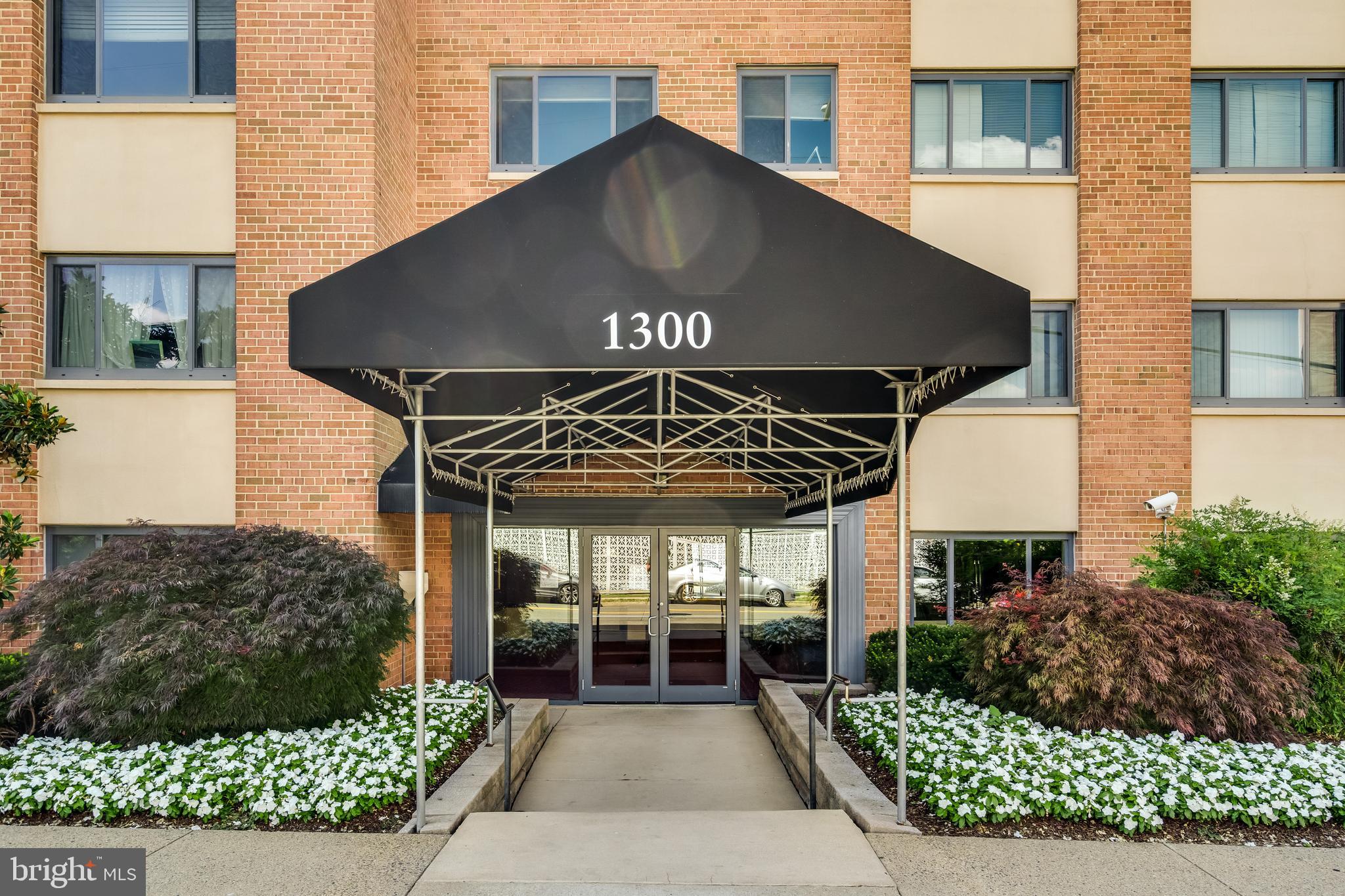 1300 South Arlington Ridge Road, Unit 311 Arlington, VA 22202 - Photo 1 of 39 Welcome Home!