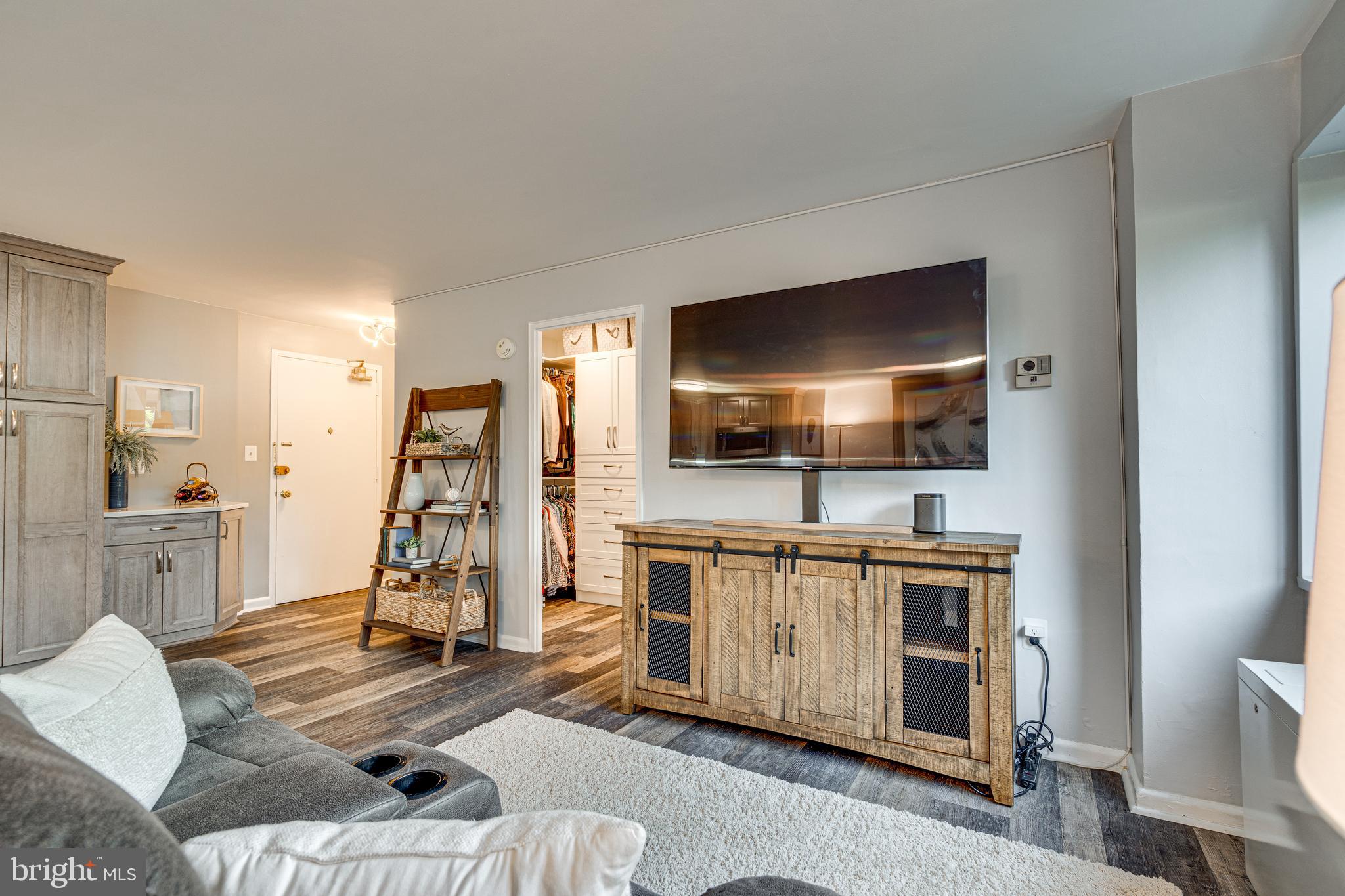 1300 South Arlington Ridge Road, Unit 311 Arlington, VA 22202 - Photo 4 of 39 You're Going to Love all the Updates!
